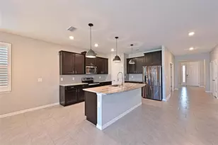 12645 Promenade Estates Blvd, Sarasota, FL 34238 - Photo 6