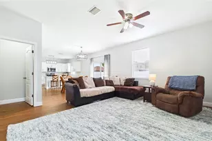 601 19th St NW, Ruskin, FL 33570 - Photo 16