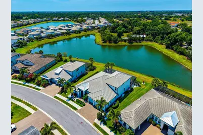 6254 Rivo Lakes Boulevard, Sarasota, FL 34241 - Photo 6