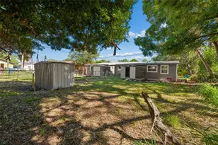 2105 46th Ave Dr W, Bradenton, FL 34207 - Photo 32
