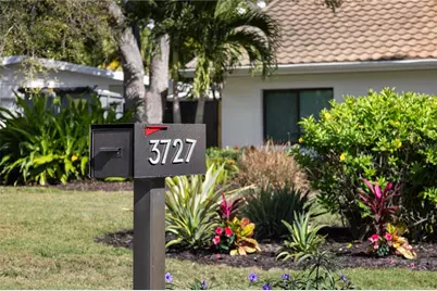 3727 Tangier Terrace, Sarasota, FL 34239 - Photo 14