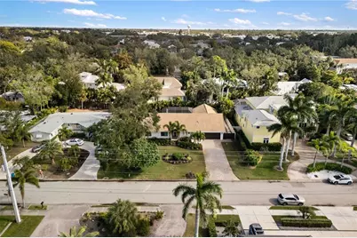 3727 Tangier Terrace, Sarasota, FL 34239 - Photo 6