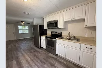 350 Elmstreet Court #6, Englewood, FL 34223 - Photo 4