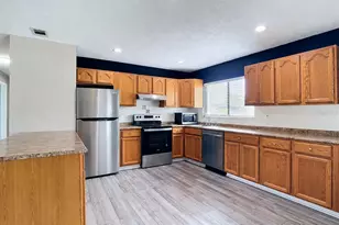 1588 Abscott St, Port Charlotte, FL 33952 - Photo 2