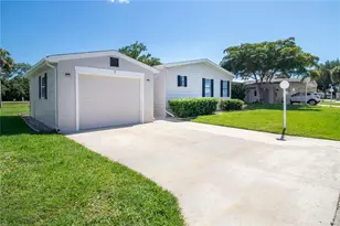 3 Meadow Cir, Ellenton, FL 34222 - Photo 1