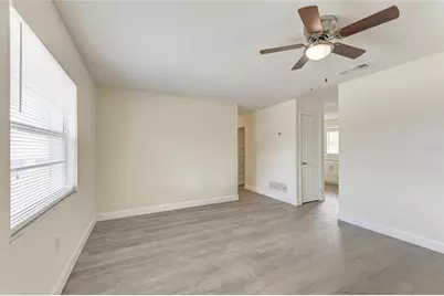 3012 Clay Circle, Sarasota, FL 34234 - Photo 4