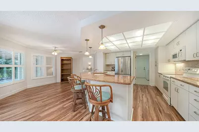 4871 Winterhaven Drive, Sarasota, FL 34233 - Photo 22