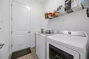 17637 Santorini Ct, Venice, FL 34293 - Photo 20