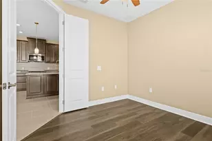 10112 Lake Wales Cir, Sarasota, FL 34241 - Photo 32