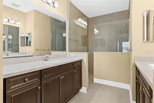 10112 Lake Wales Cir, Sarasota, FL 34241 - Photo 18