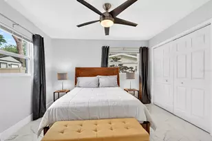 916 Pattison Ave, Sarasota, FL 34237 - Photo 20