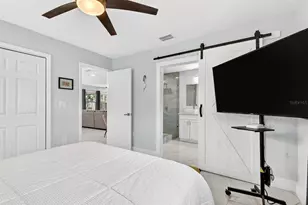916 Pattison Ave, Sarasota, FL 34237 - Photo 28