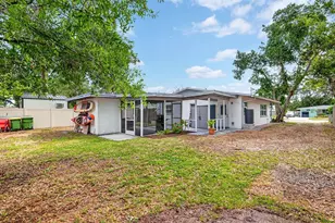 916 Pattison Ave, Sarasota, FL 34237 - Photo 42