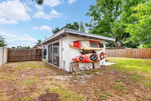 916 Pattison Ave, Sarasota, FL 34237 - Photo 36
