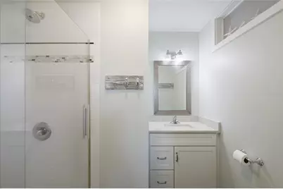 221 85th Street, Holmes Beach, FL 34217 - Photo 18