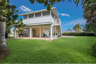 221 85th Street, Holmes Beach, FL 34217 - Photo 32