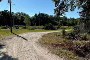 910 1010 & 1016 3rd Ave SE Ave SE, Ruskin, FL 33570 - Photo 1