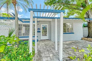 1903 Oak St, Sarasota, FL 34236 - Photo 2