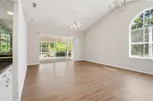 4779 Tivoli Pl, Sarasota, FL 34235 - Photo 8