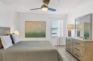 3607 E Bay Dr, Holmes Beach, FL 34217 - Photo 16