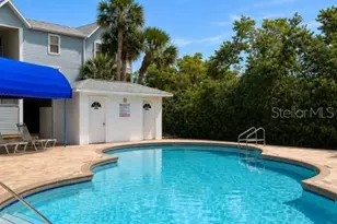 3607 E Bay Dr, Holmes Beach, FL 34217 - Photo 4