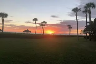 100 Sands Point Rd, Longboat Key, FL 34228 - Photo 38