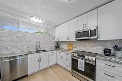 100 Sands Point Road #225, Longboat Key, FL 34228 - Photo 26