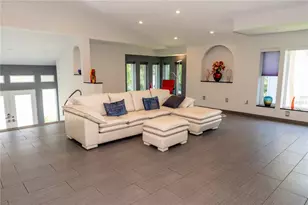 3210 Bayou Sound, Longboat Key, FL 34228 - Photo 6