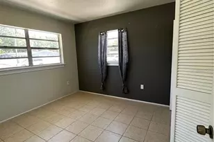 3842 Hawkeye Cir, Sarasota, FL 34232 - Photo 8