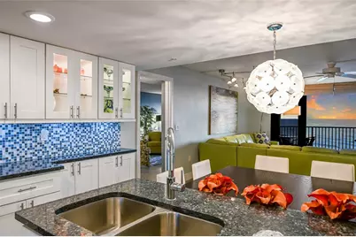 2675 Gulf Of Mexico Drive #303, Longboat Key, FL 34228 - Photo 6
