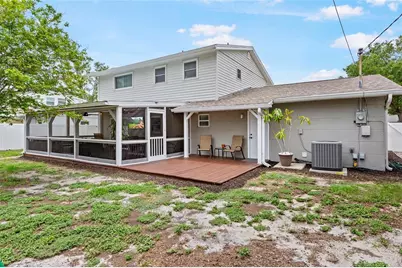 15437 Bedford Circle W, Clearwater, FL 33764 - Photo 20