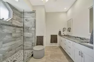 2309 45th Ct W, Bradenton, FL 34209 - Photo 8