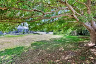 2309 45th Ct W, Bradenton, FL 34209 - Photo 38