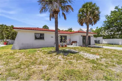 306 Palm Avenue, Anna Maria, FL 34216 - Photo 6