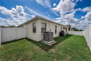 7601 Merchantville Cir, Zephyrhills, FL 33540 - Photo 48