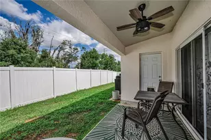7601 Merchantville Cir, Zephyrhills, FL 33540 - Photo 44