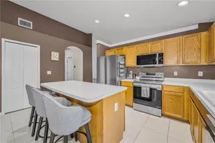 7601 Merchantville Cir, Zephyrhills, FL 33540 - Photo 42