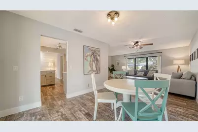 2291 Pine View Circle, Sarasota, FL 34231 - Photo 4