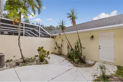 5650 Simonton Street, Bradenton, FL 34203 - Photo 2