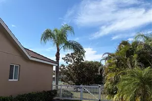 7779 Arolla Pine Blvd, Sarasota, FL 34240 - Photo 4