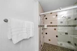 6438 Hollywood Blvd, Sarasota, FL 34231 - Photo 70
