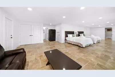 6438 Hollywood Boulevard, Sarasota, FL 34231 - Photo 68