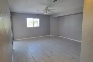 4147 Bula Ln, North Port, FL 34287 - Photo 6