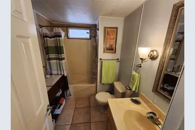 808 53rd Avenue E #27, Bradenton, FL 34203 - Photo 4