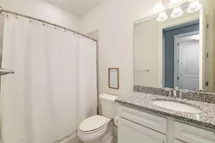 825 Seascape Pl, Sarasota, FL 34240 - Photo 62
