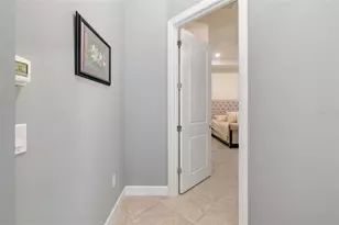 825 Seascape Pl, Sarasota, FL 34240 - Photo 46