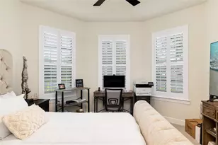 825 Seascape Pl, Sarasota, FL 34240 - Photo 18