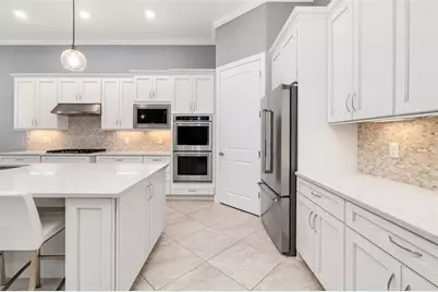 825 Seascape Place, Sarasota, FL 34240 - Photo 28