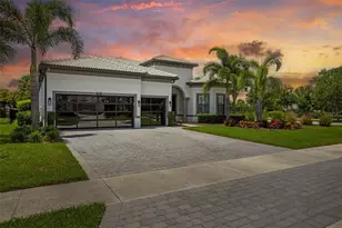 825 Seascape Pl, Sarasota, FL 34240 - Photo 4