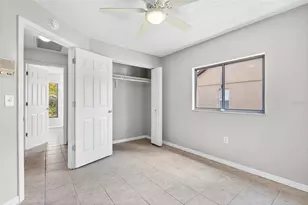 7807 38th Ct E, Sarasota, FL 34243 - Photo 34